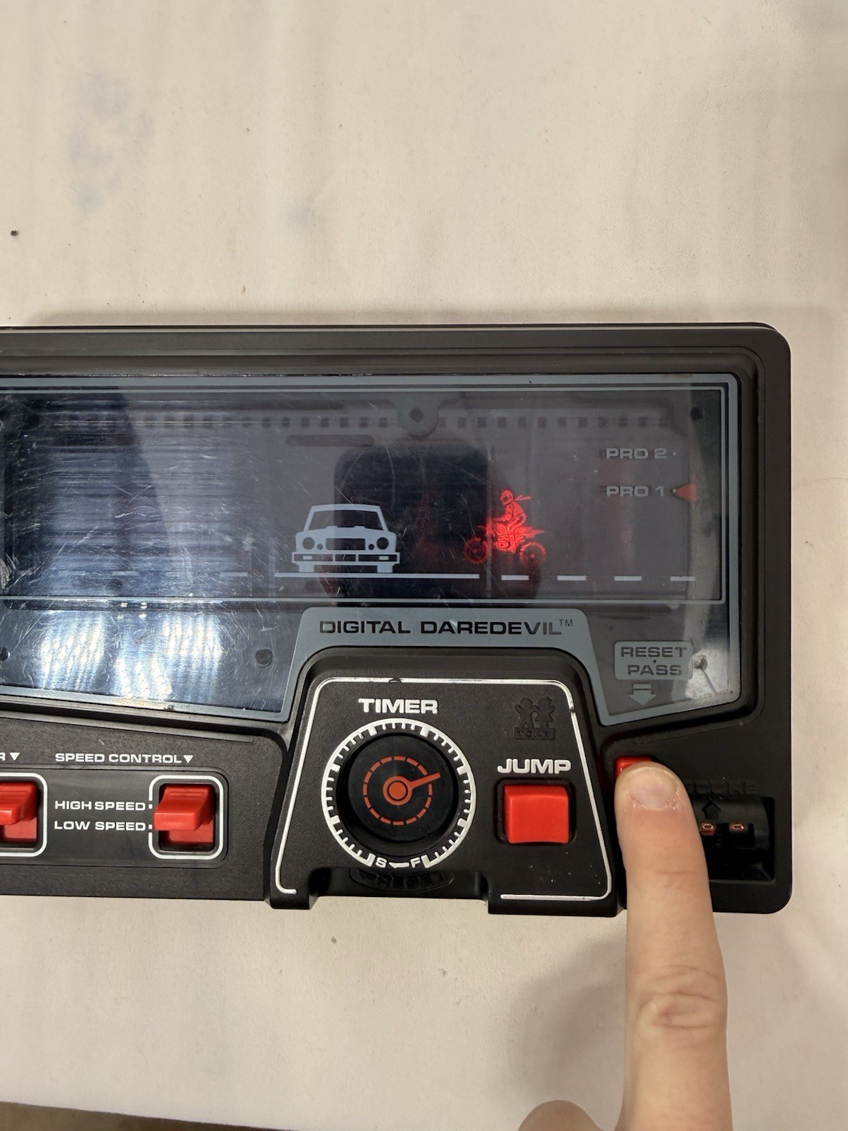 Digital Daredevil Vintage Handheld Video Game Tomy Bike Racing Works 1980 RARE!!