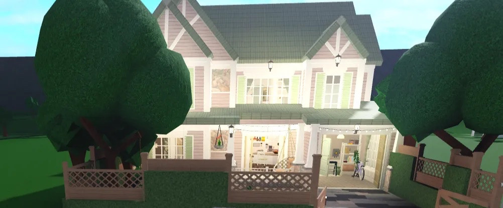 Bloxburg House Build Mansion | Read description!