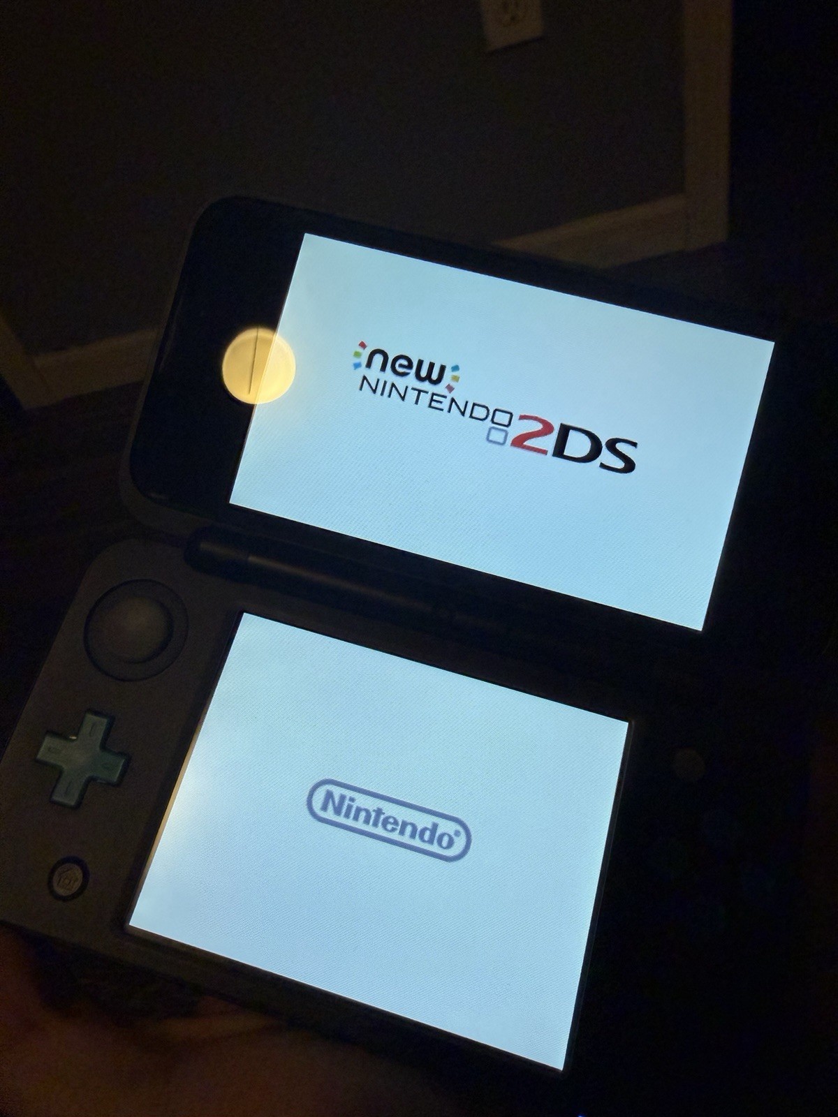 Nintendo 2DS XL Turquoise Blue With Mario Maker And Chibi Robo Ziplash