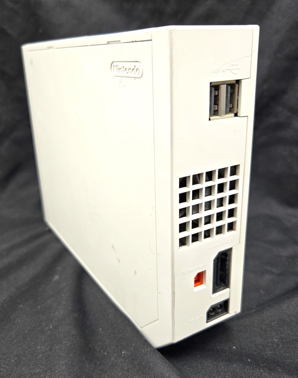 2006 Nintendo Wii RVL-001 512 MB Home Console – White