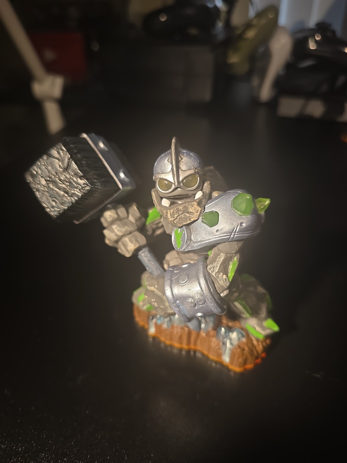 Activison Skylanders Giants Full Set of Giants Skylanders Figures Lot of 8