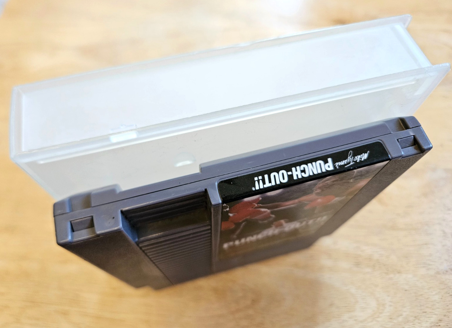 NES – Mike Tyson’s Punch-Out – Nintendo Boxing Video Game & Protective Case