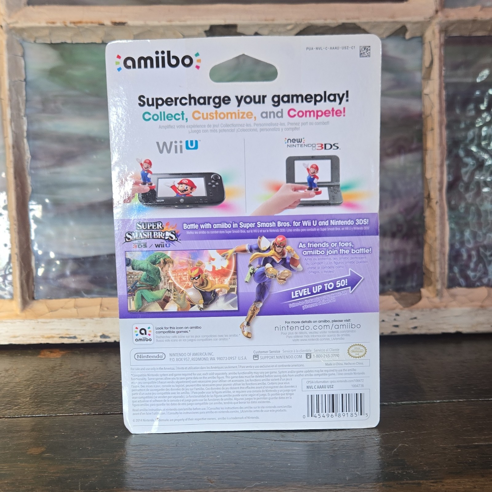 Nintendo amiibo Captain Falcon Collectible Figure for Super Smash Bros.