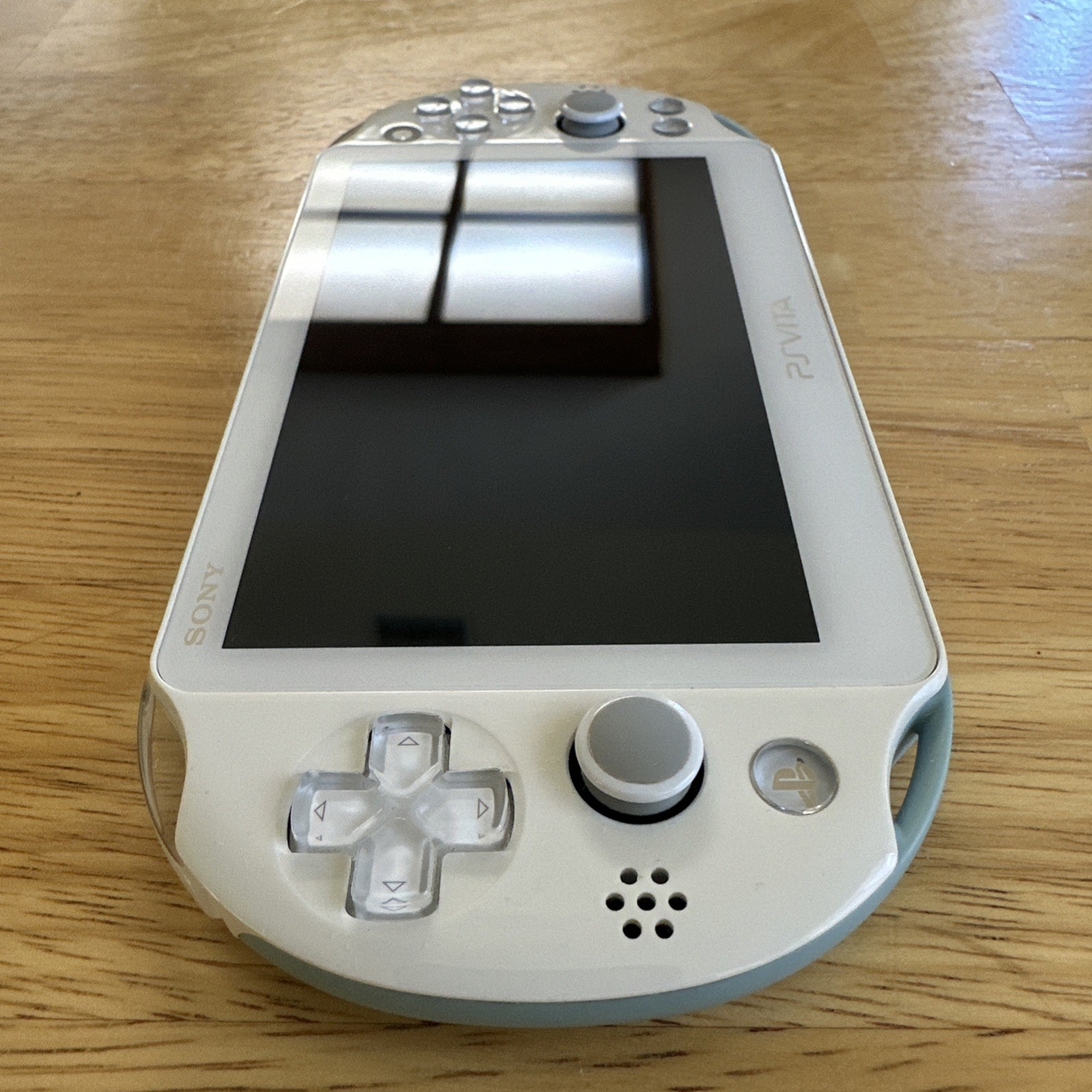 Sony PlayStation PS Vita PCH-2000 Light Blue / White Slim Console Fast Shipping