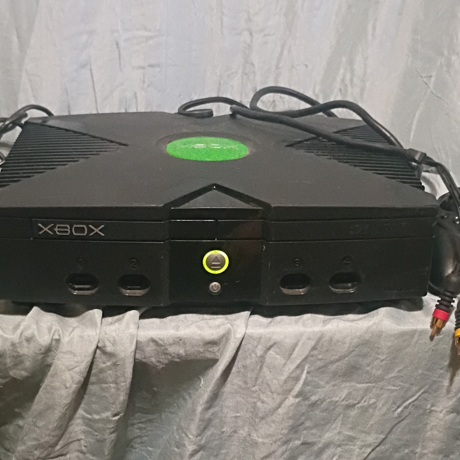 Microsoft Xbox Console Black 2002 Blu-Ray Compatible 2 Controllers Buffy Game