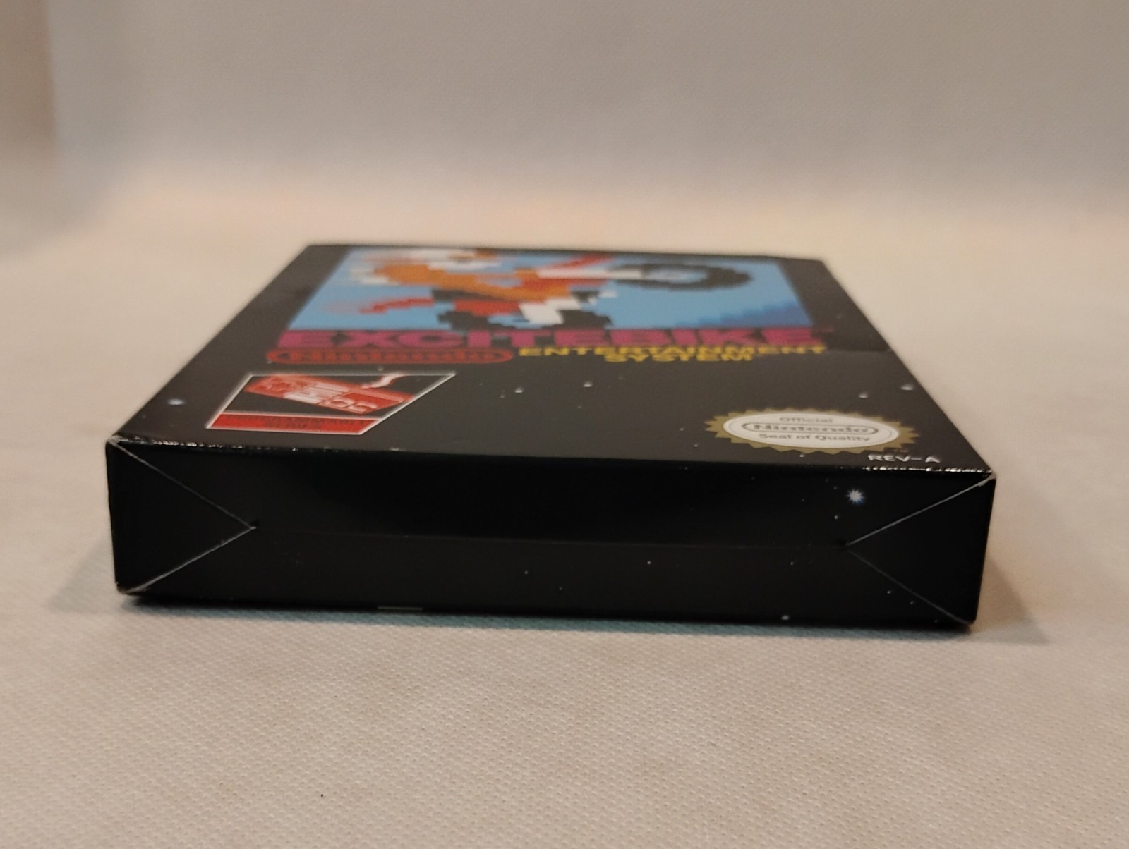 Excitebike, 1985 NES Nintendo, CIB oval seal USA, physical game, tested working