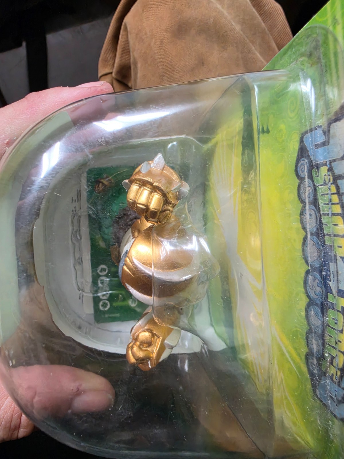 Skylanders Swap-Force Grilla Drilla with sticker and card