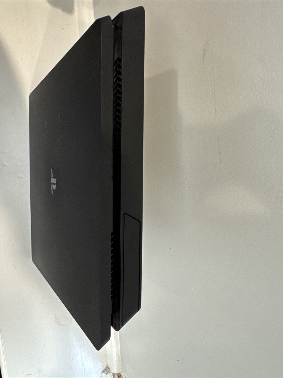 Sony PlayStation 4 PS4 Slim 1TB Console – Tested/Working! No Controller