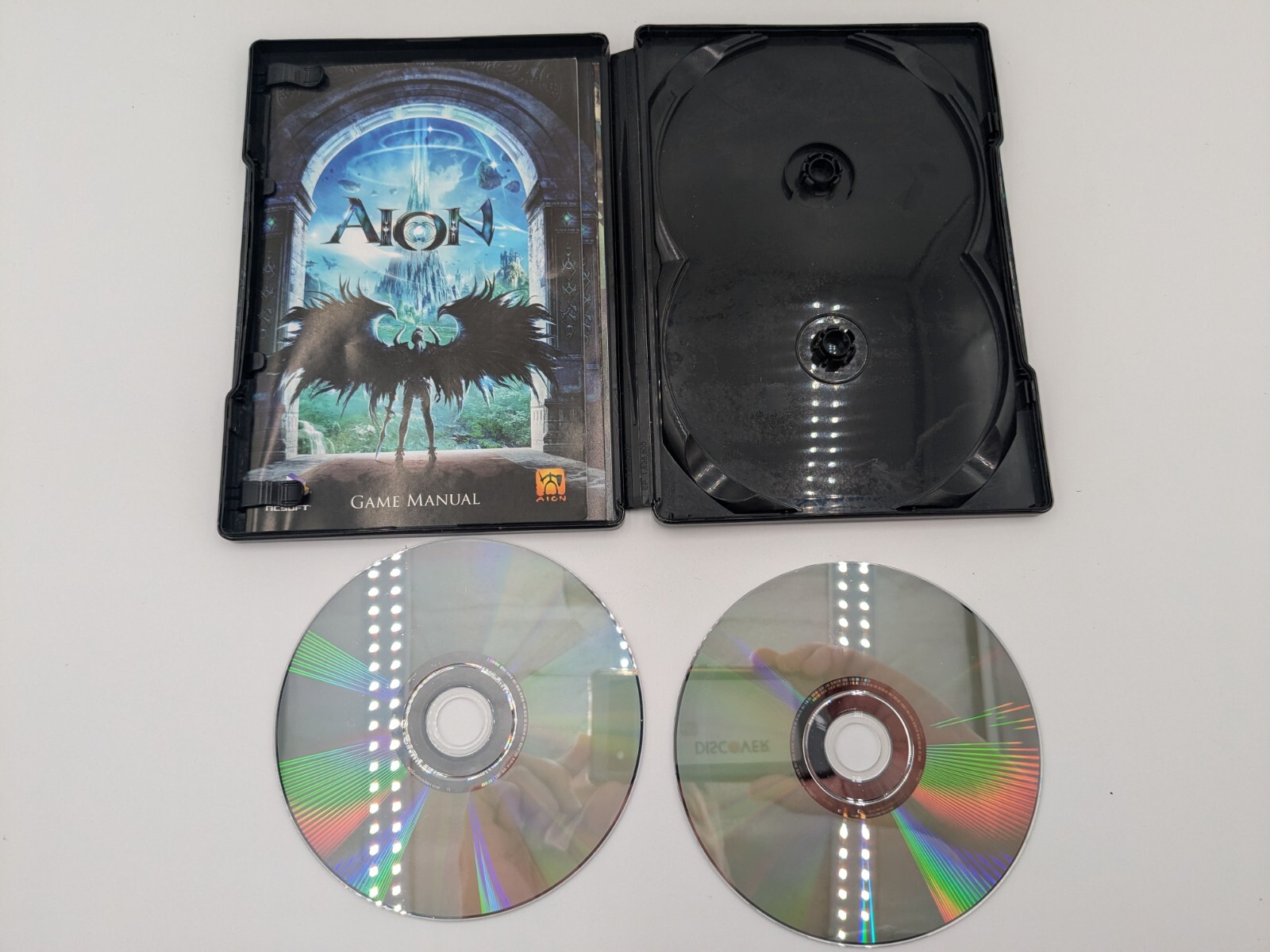 AION – PC Video Game – STEELBOOK Edition 2 Disks With Manual! Cib