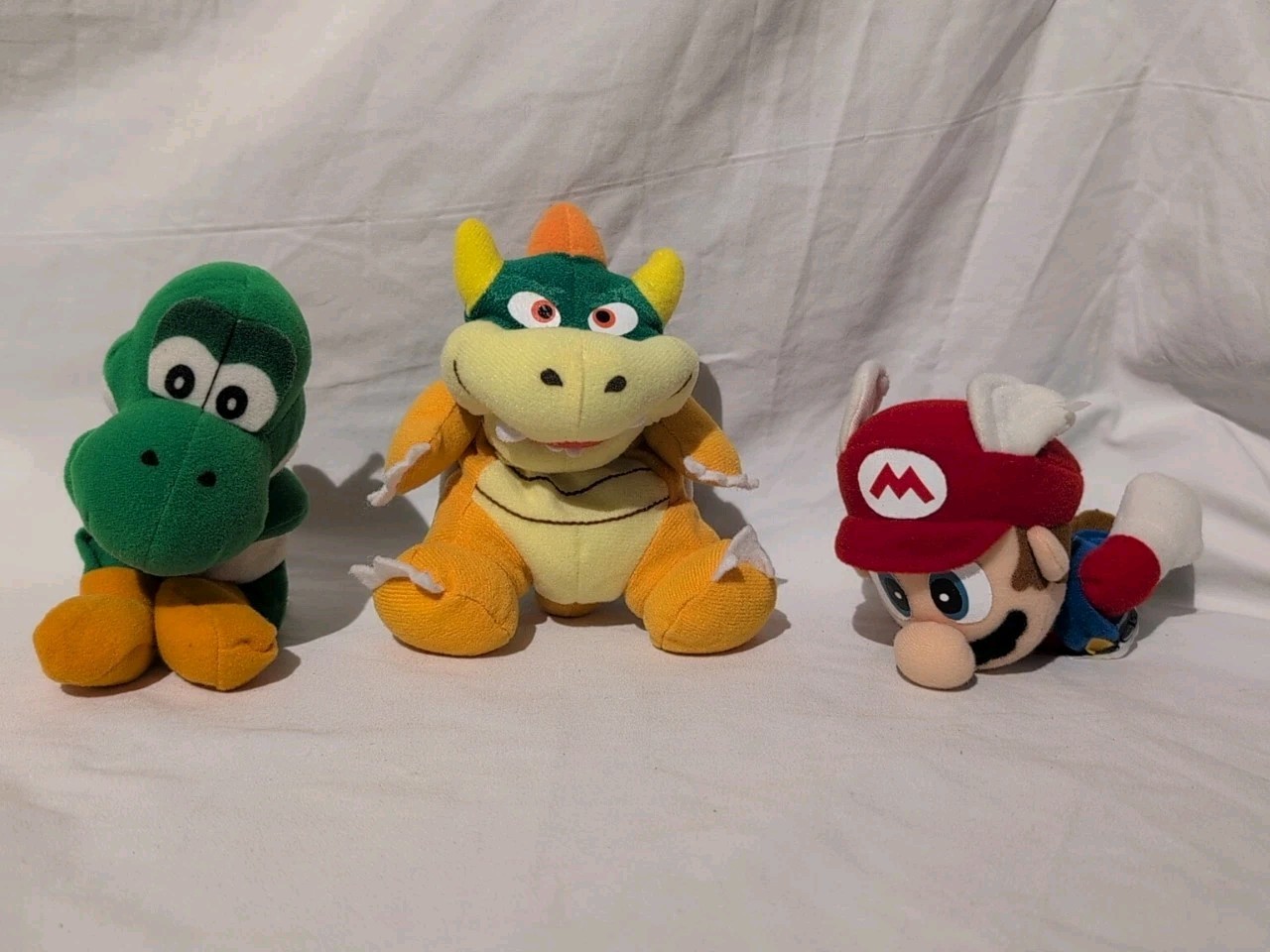 1997 BD&A Super Mario Bowser Mario & Yoshi Nintendo 64 Beanie Plushes