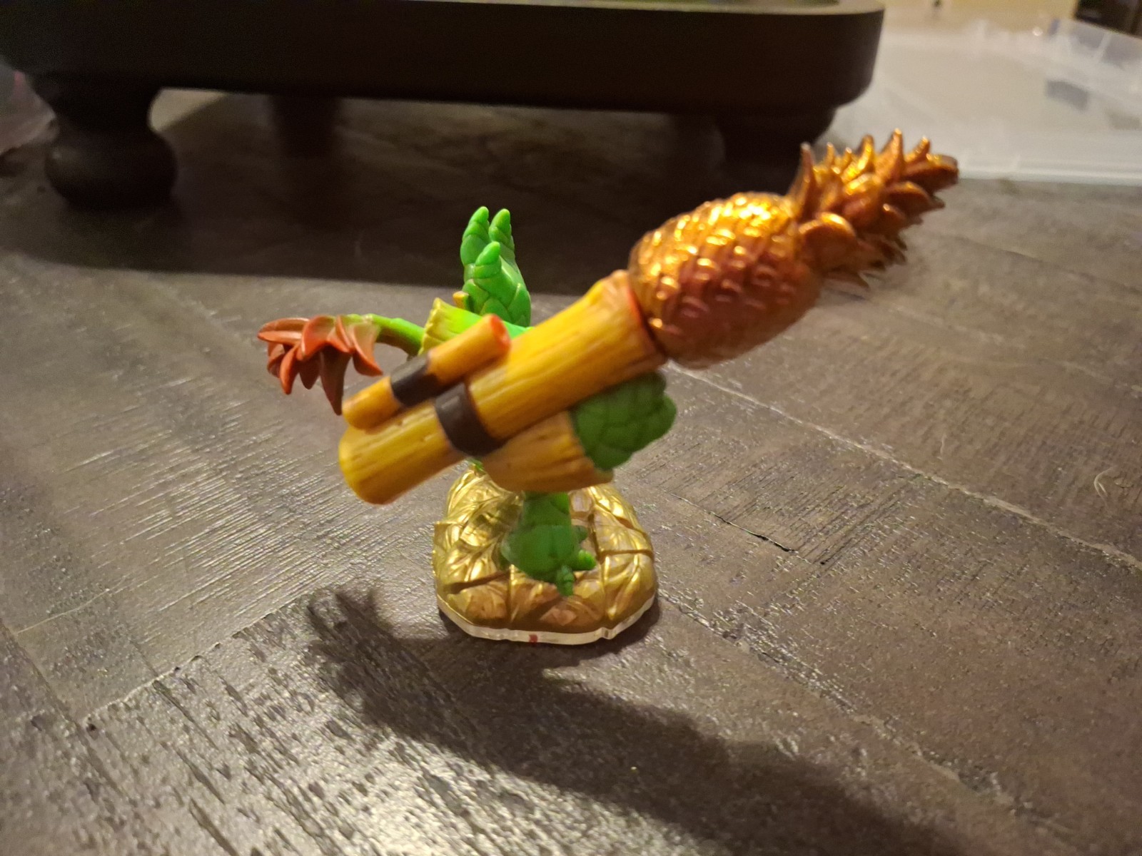 Skylanders Eons Eon’s Elite Zook Figure – Gold Base