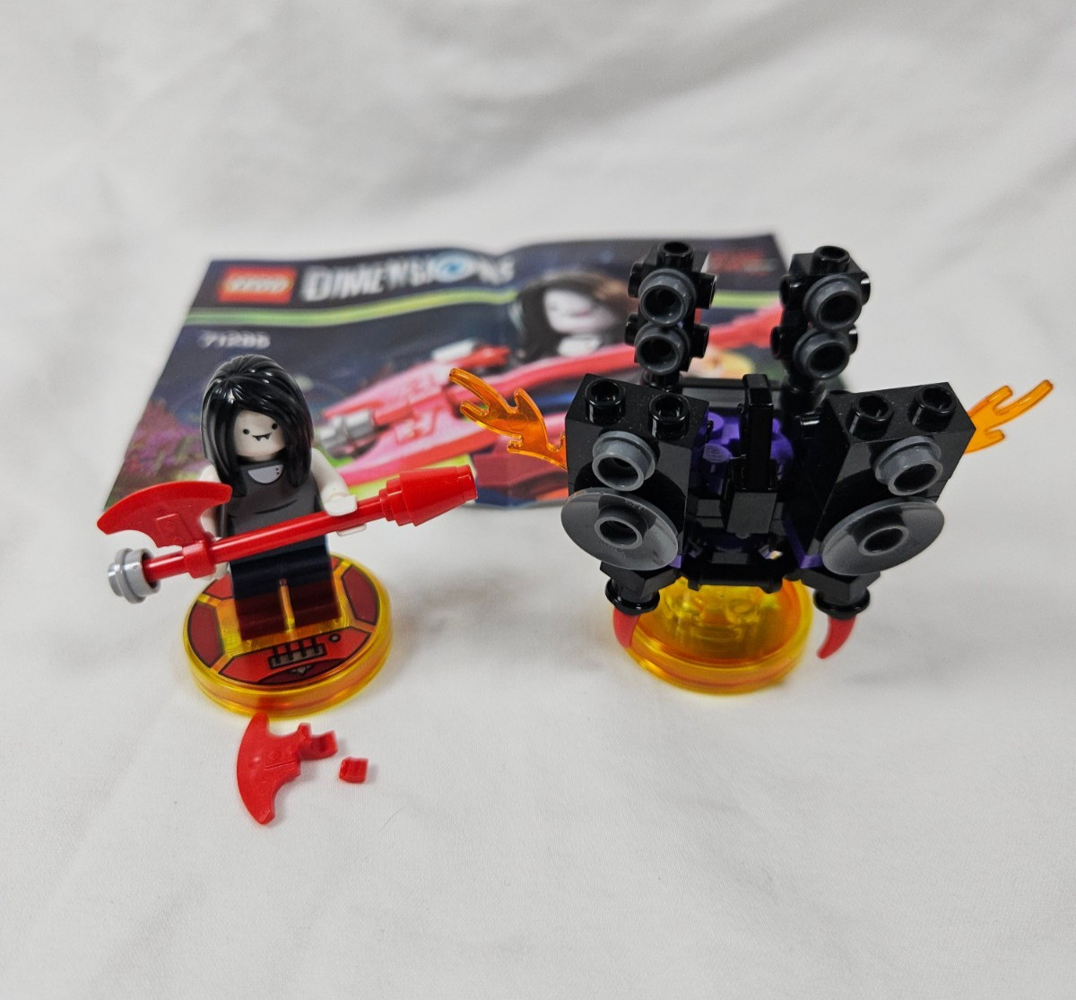 Lego Dimensions Marceline The Vampire Queen w/Lunatic Amp 71285 Fun Pack