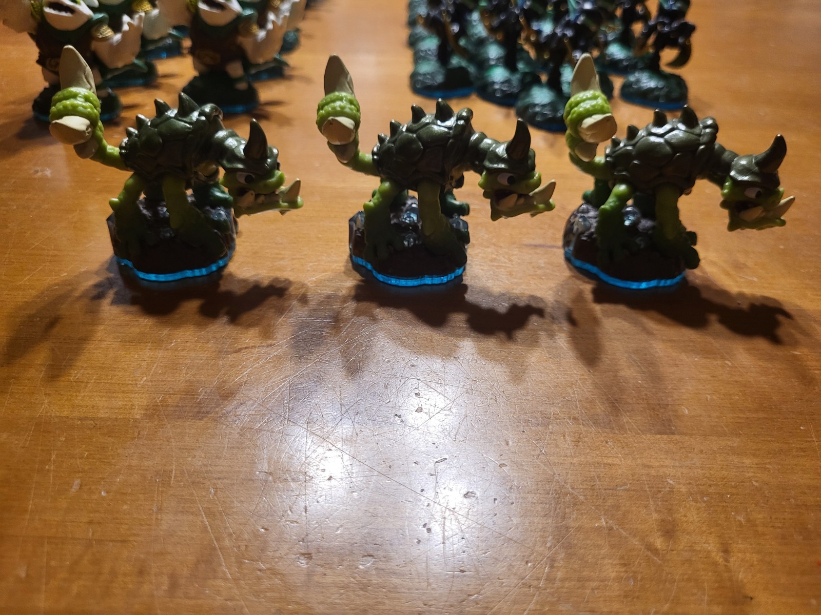 LOT 74 Skylanders Swap Force Terrafin Scorp Rip Tide Zoo Lou Elf Wash Buckler