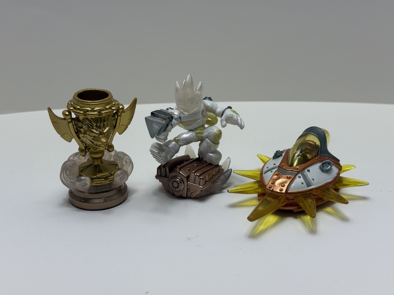 Skylanders Superchargers Sky Racing Action Pack Astro Blast, Sun Runner, & MORE