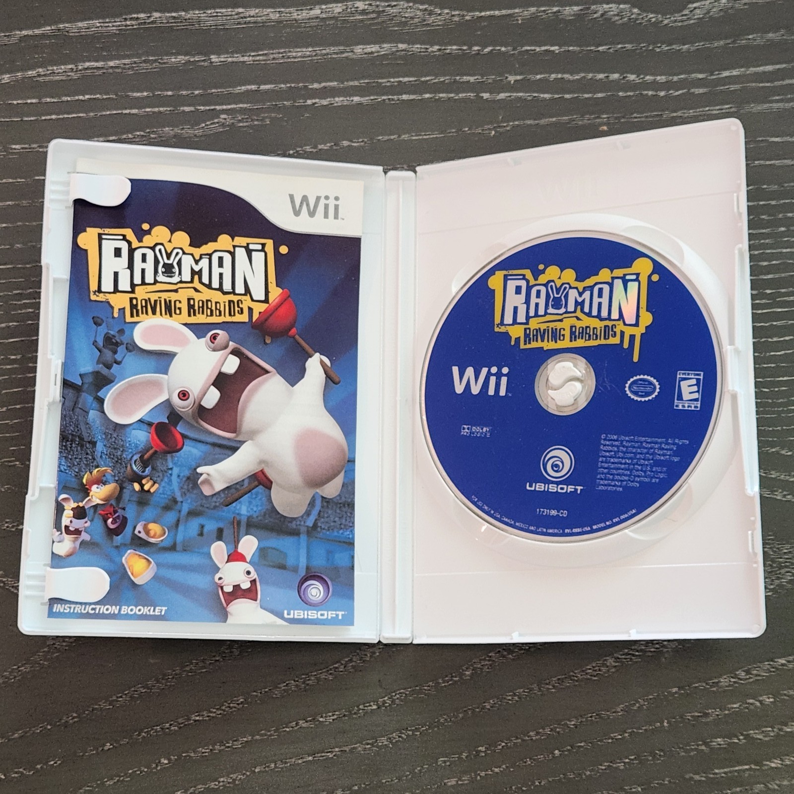 Rayman Raving Rabbids (Nintendo Wii, 2006) CIB