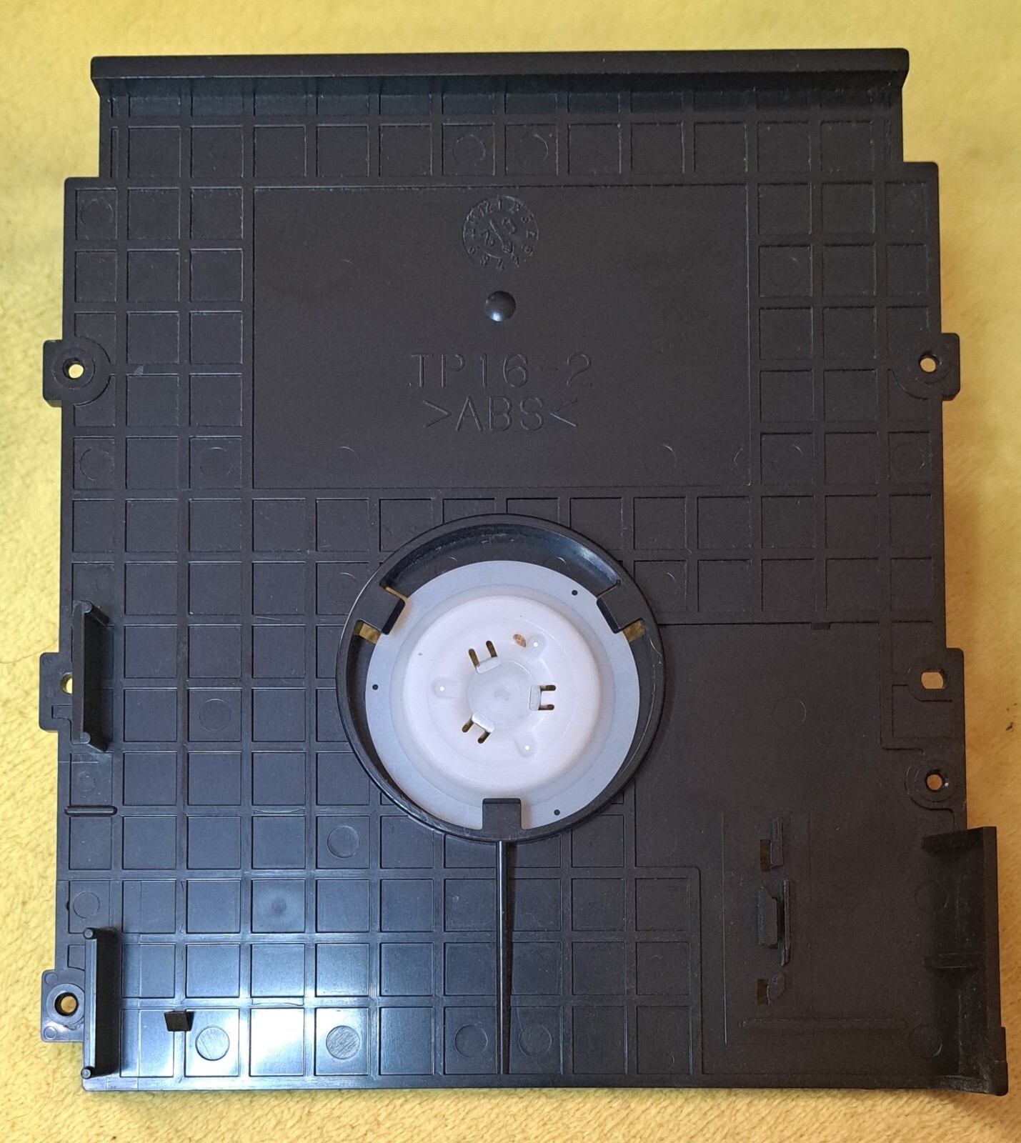 SONY PlayStation 2 FAT SCPH-39001 Disc Drive Top Cover & Disc Spindle Magnet