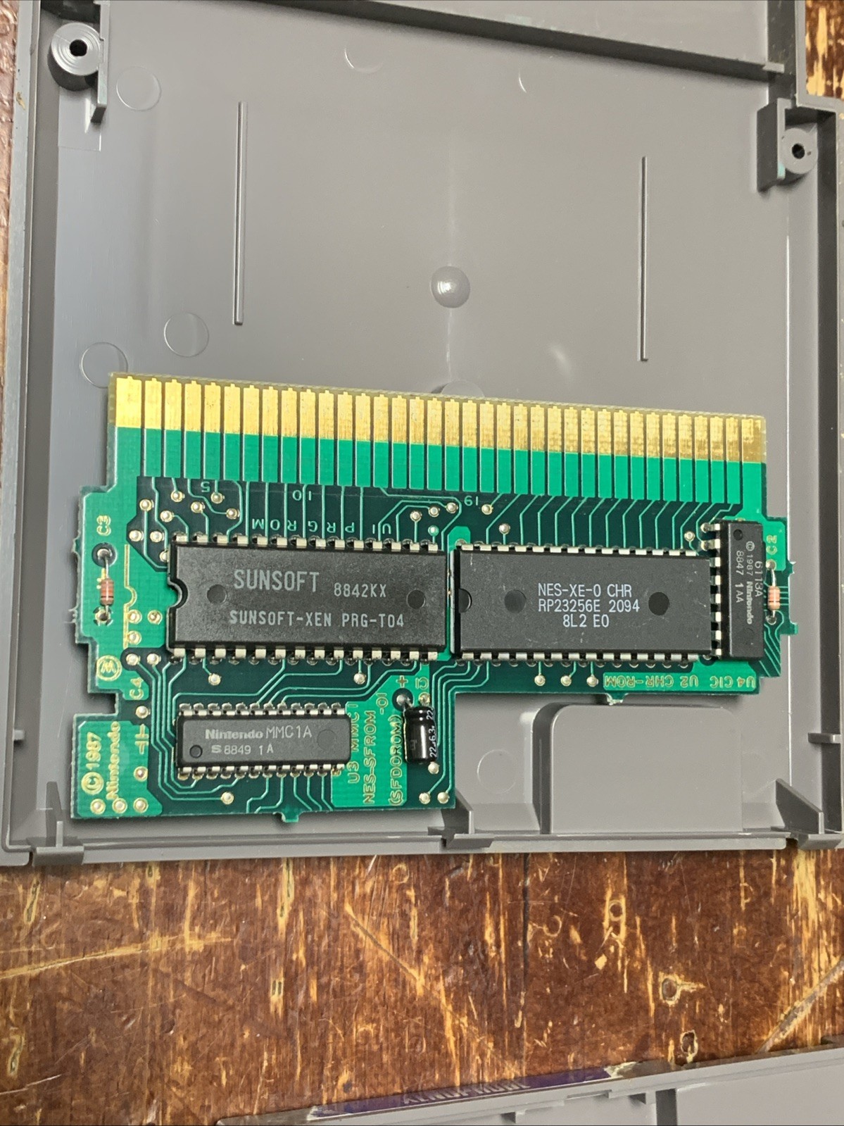 Xenophobe Nintendo NES Original Video Game – Vintage Comes With Clamshell Case