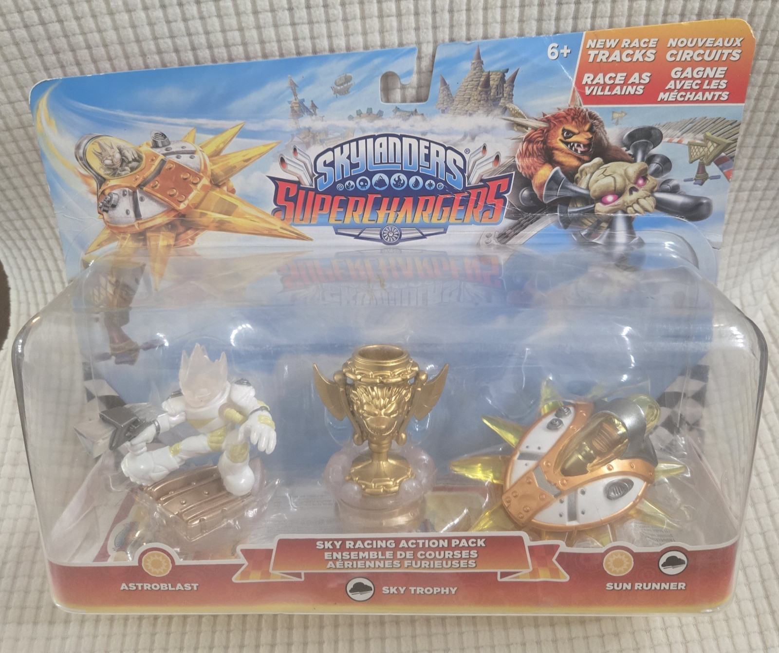 Skylanders SuperChargers Sky Racing Action Pack Astroblast Sky Trophy Sun Runner