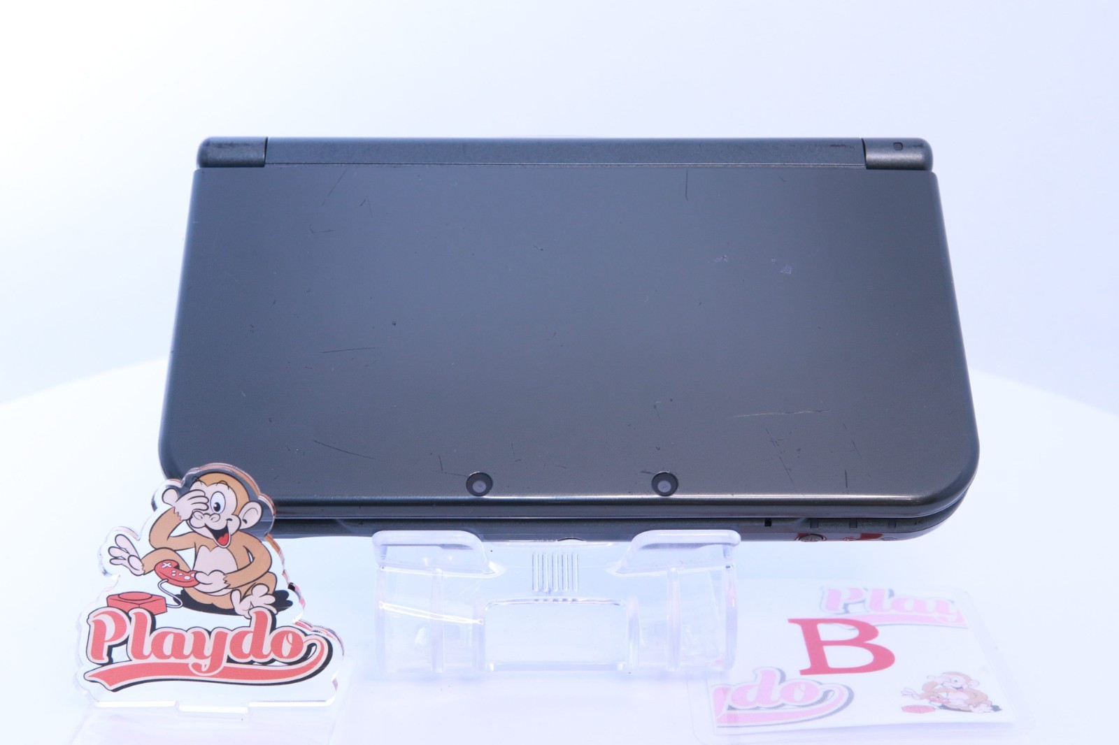 New Nintendo 3DS LL XL Metallic Black [Rank : B]Region-locked