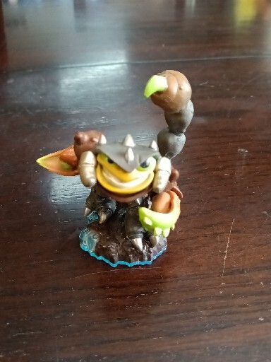 Skylanders Scorp – Swap Force Series 3 Figure Nice Shape Fast Shipping Game Toy
