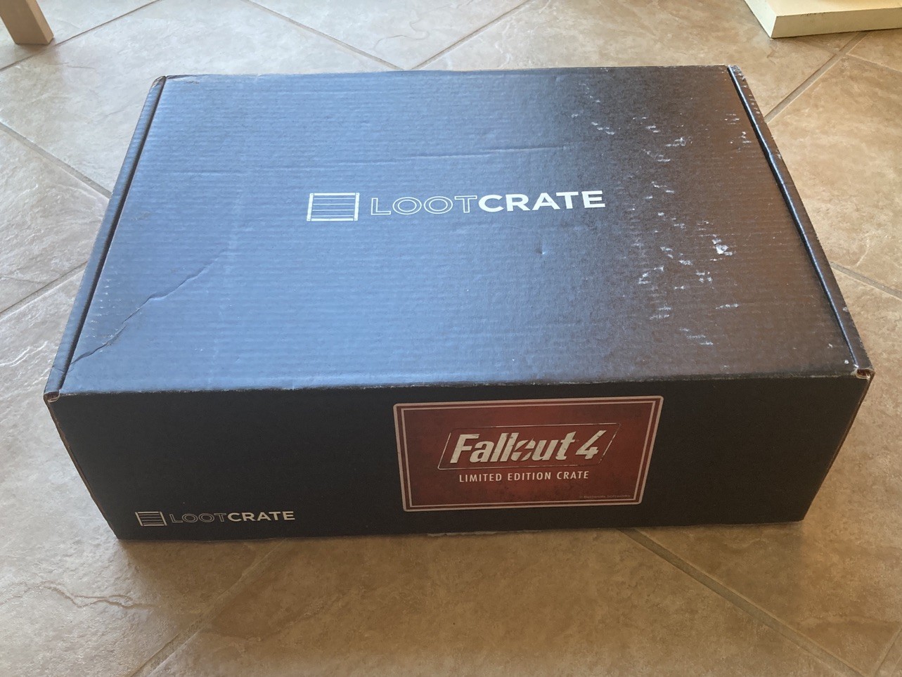 Fallout 4 x Loot Crate Limited Edition 2015 Bundle (Size: 3XL) Bethesda