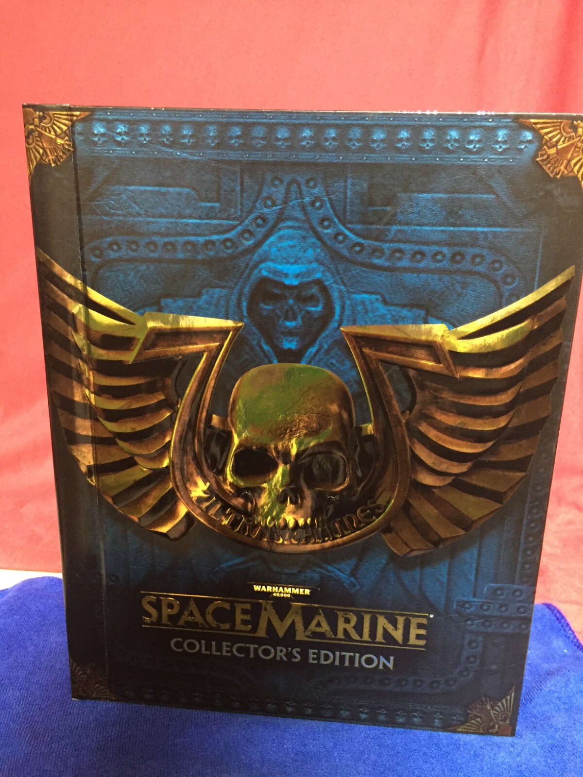 Warhammer 40,000: Space Marine – PS3 – Collector’s Inner Book – No Sleeve [READ]