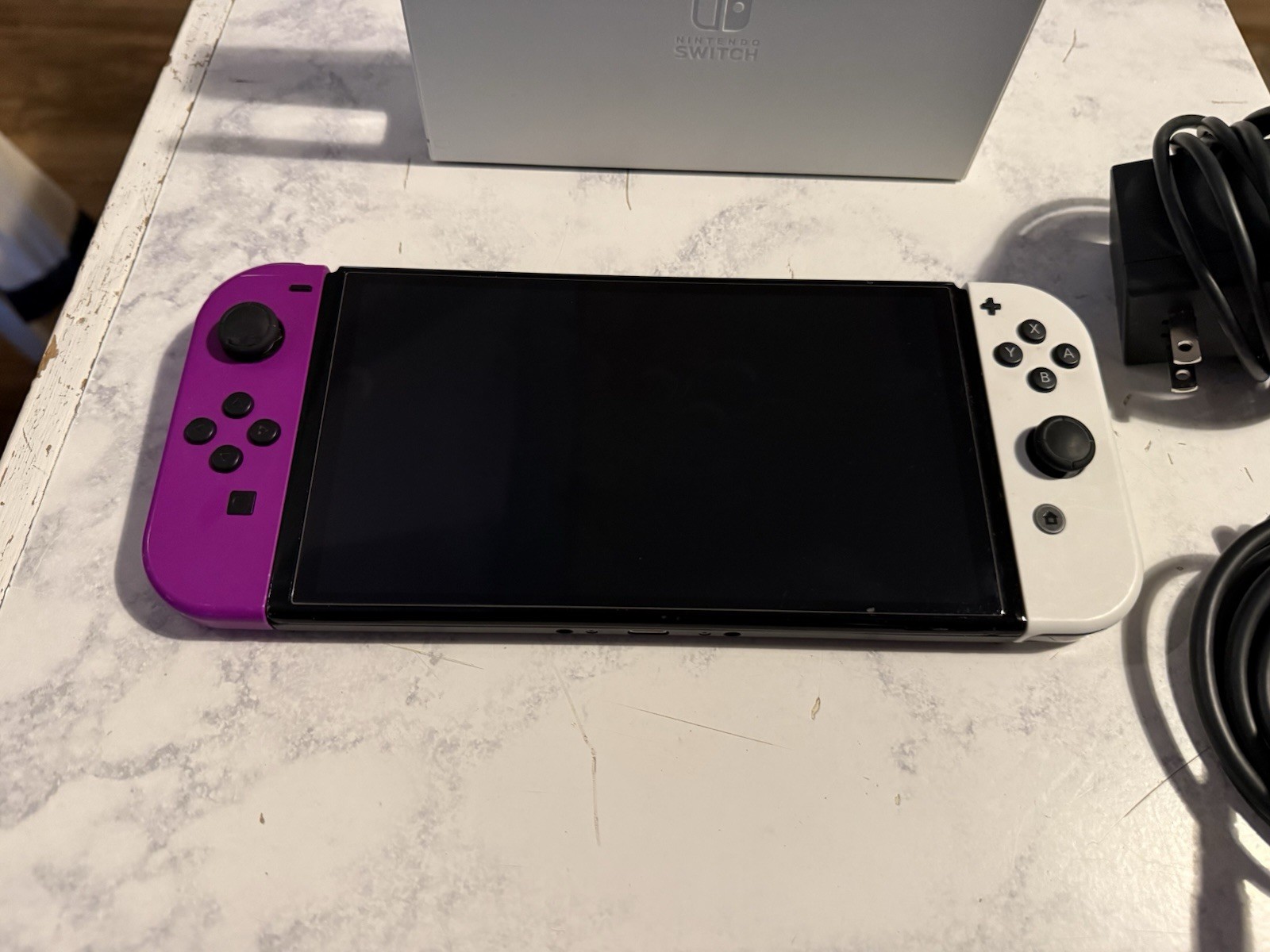 Nintendo Switch OLED – with Extras
