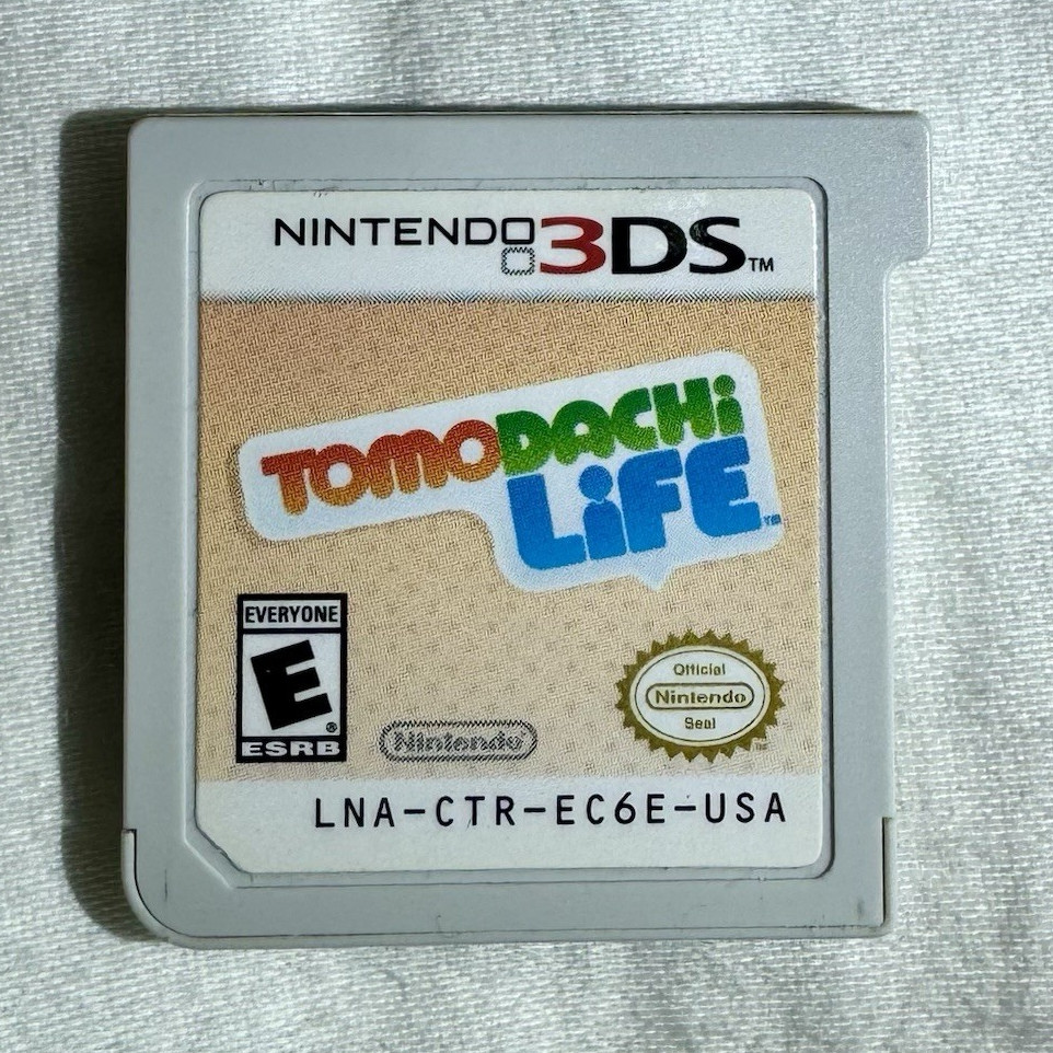 Tomodachi Life for Nintendo 3DS Game Cartridge Only Authentic Tested and works