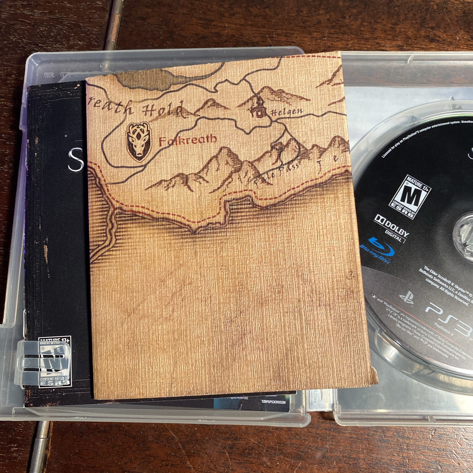 PS3: The Elder Scrolls V: Skyrim With Manual And Map