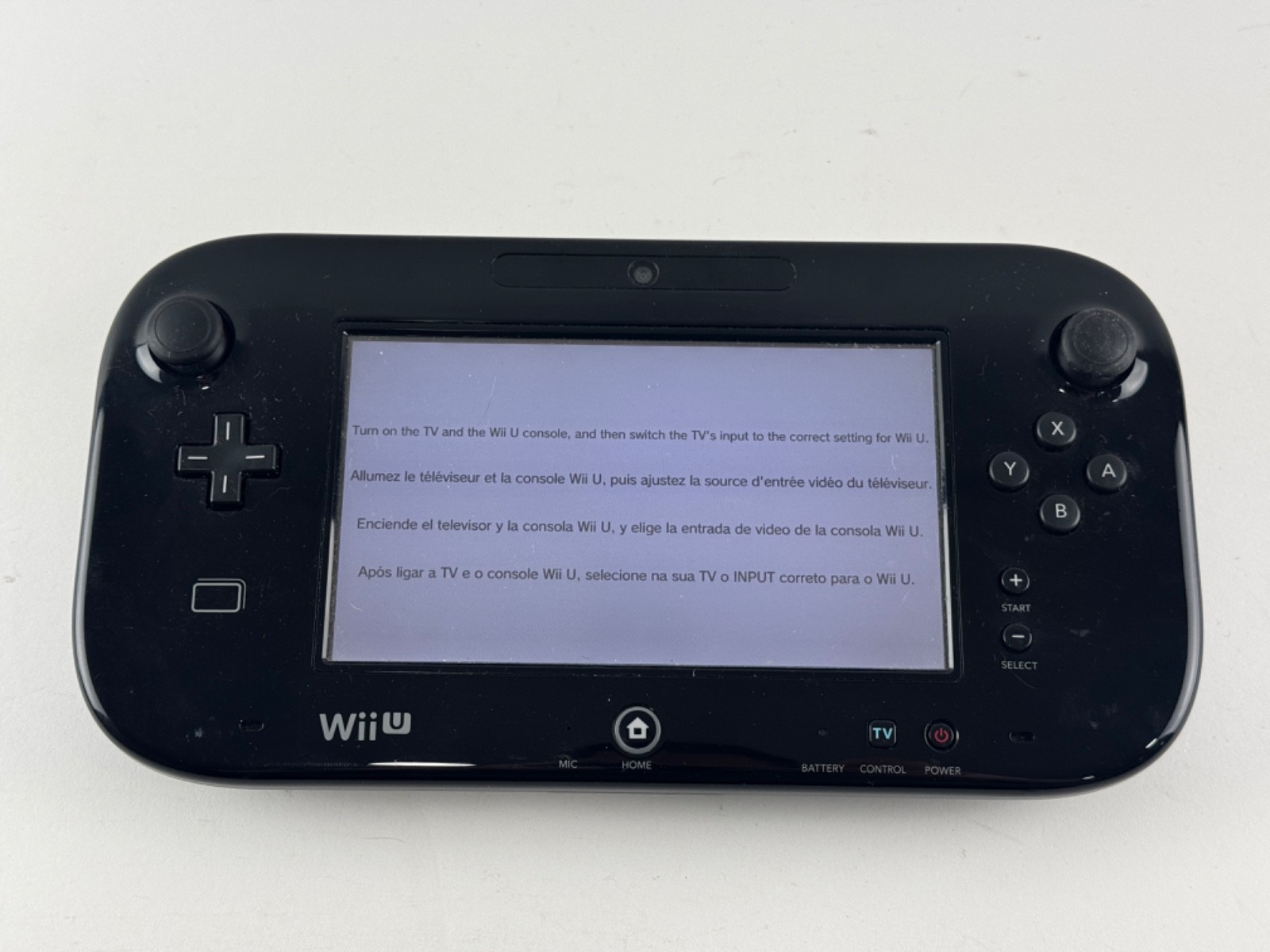 Nintendo Wii U 32GB Deluxe Console Bundle w/Super Mario 3D World & Nintendo Land