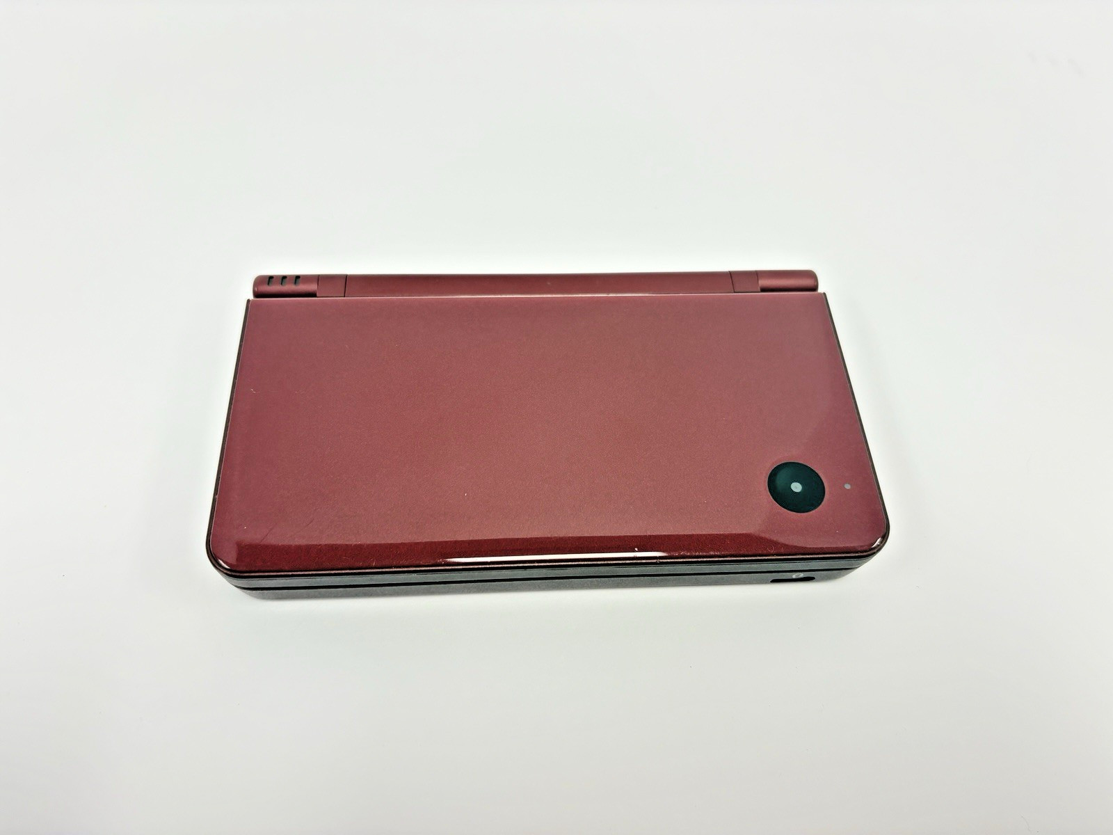 Nintendo DSi XL Handheld – Burgundy