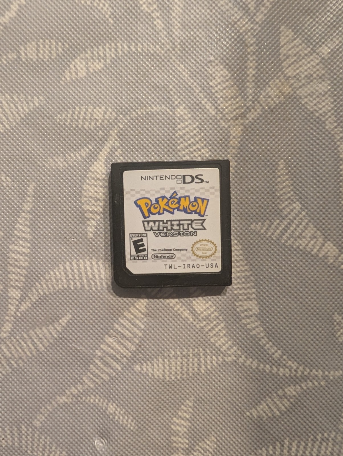 Pokemon White Version (Nintendo DS, 2011) Read Description