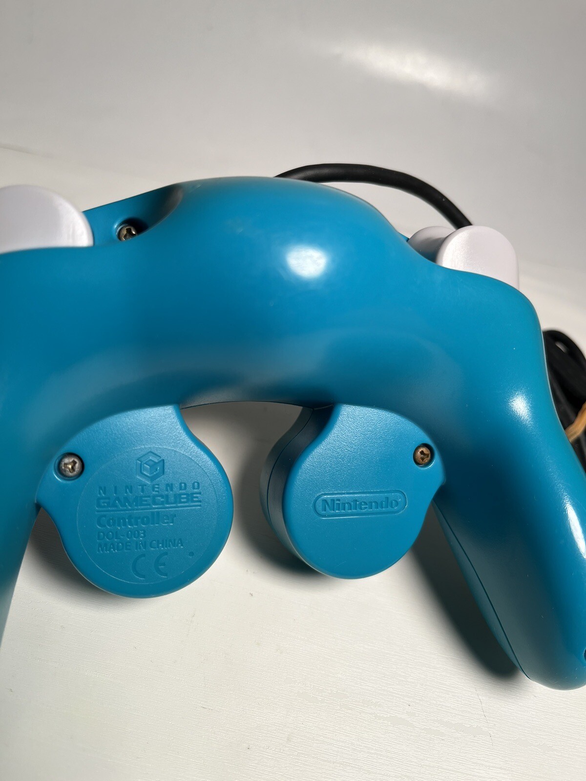 D0L-003 GameCube Controller Turquoise Blue Japan Only Sun Faded WORKS Genuine