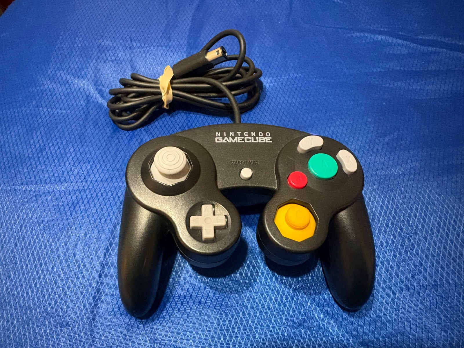 Nintendo GameCube Controller – Black tested and working