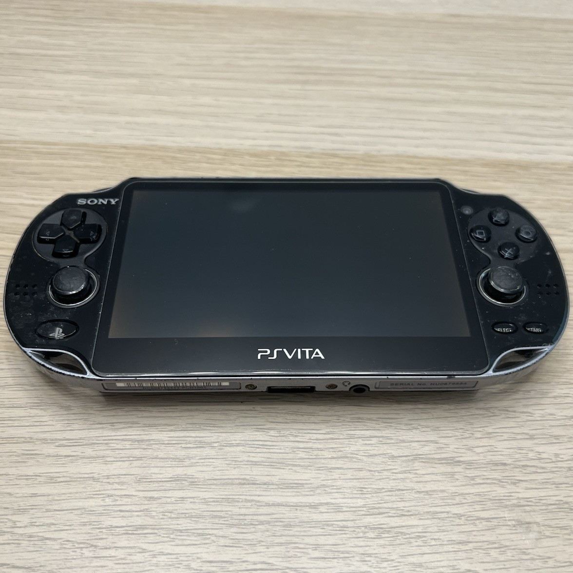 Sony PS Vita PCH-1001 Handheld System Console Black Wi-Fi NTSC-U/C 8GB