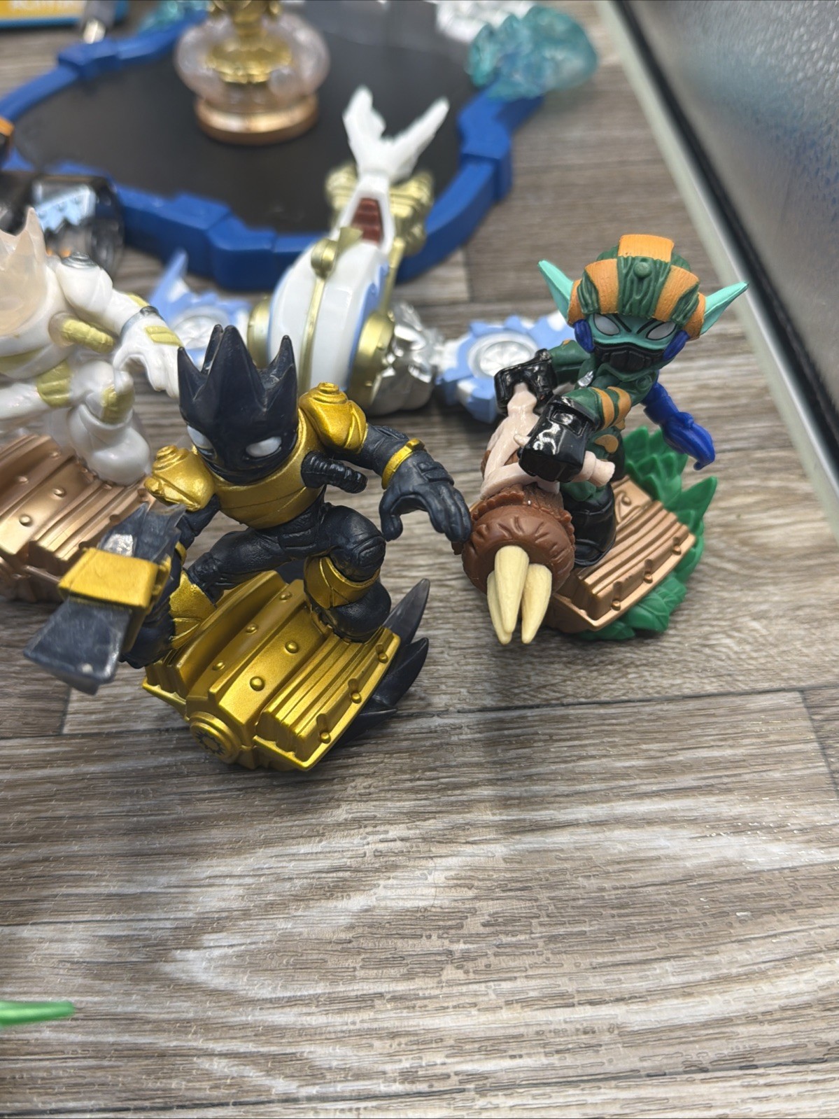 Huge Skylanders Lot! 16 Figures, 2 Portals, Superchargers Wii U Game-ACTIVISION