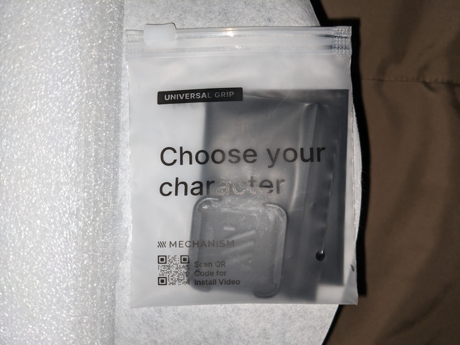 Mechanism Gaming Pillow w/ Universal Grip
