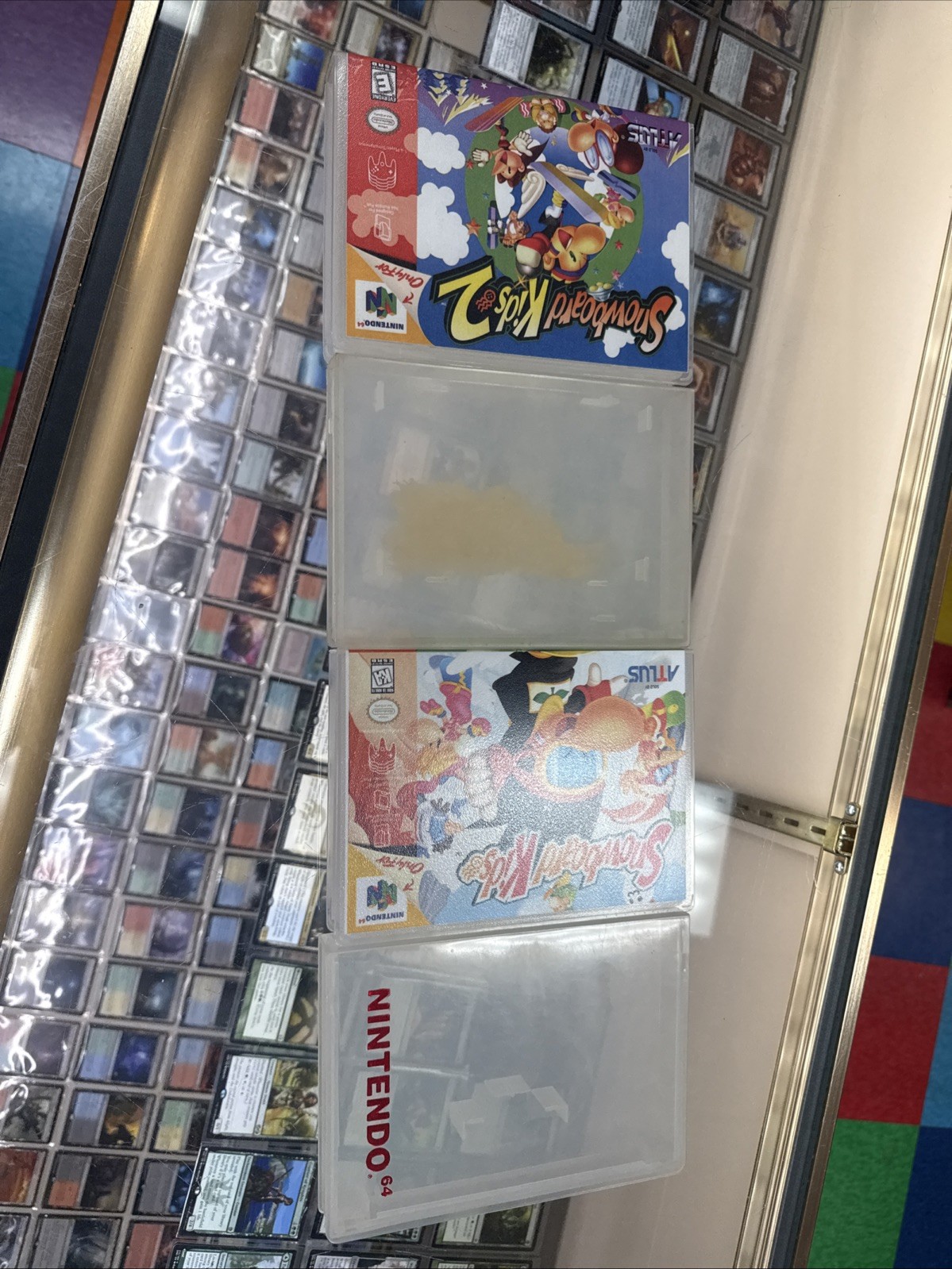 Lot of 4 Nintendo 64 N64 Clamshell Hard Cart Protector Case