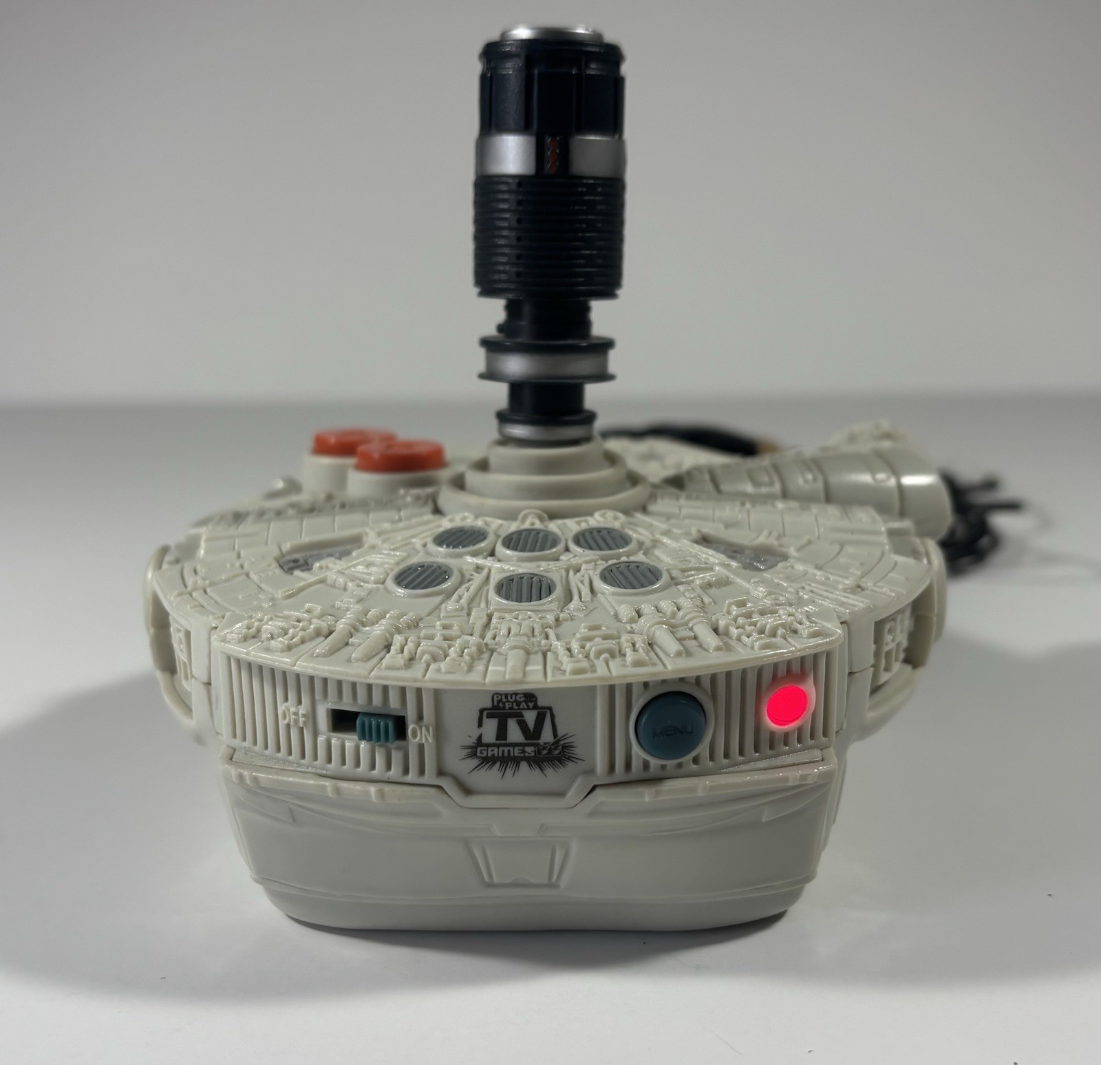 LOT 2 VTG 2006 JAKKS Pacific Star Wars Millennium Falcon SUPER PAC MAN plugNplay