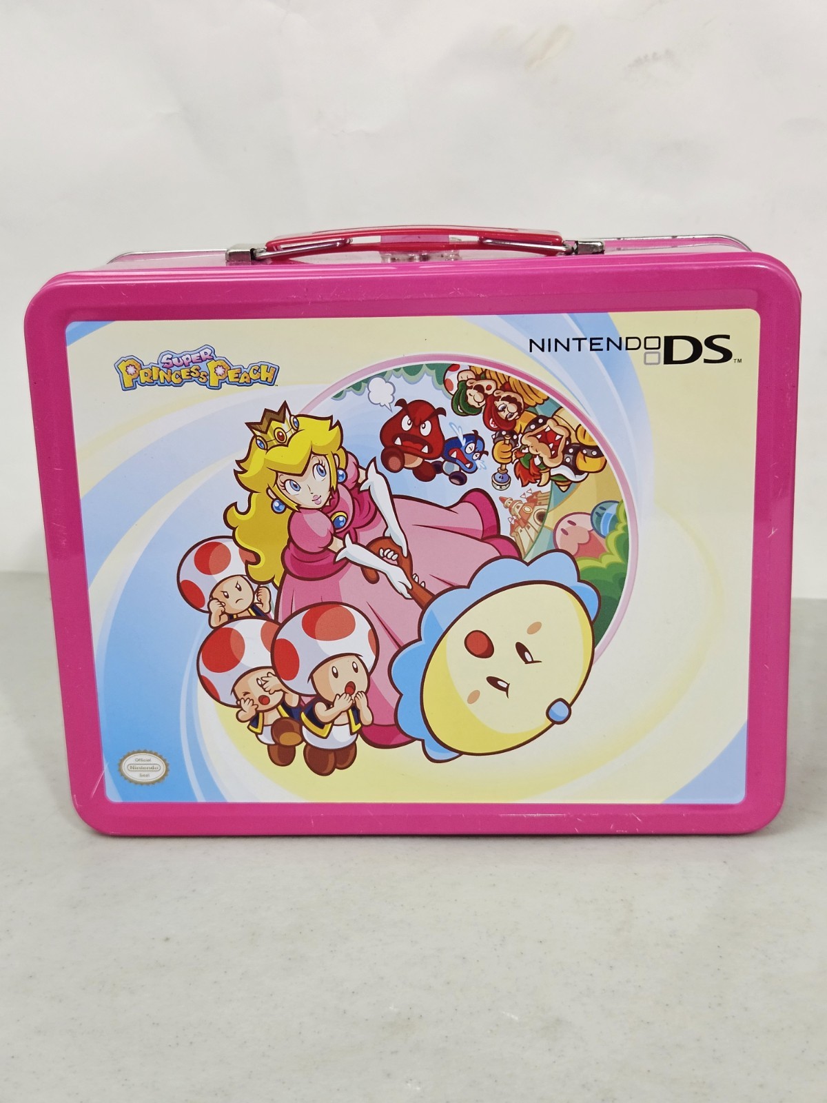 NEW Nintendo Super Princess Peach Metal lunch Box LunchBox Pink Mario