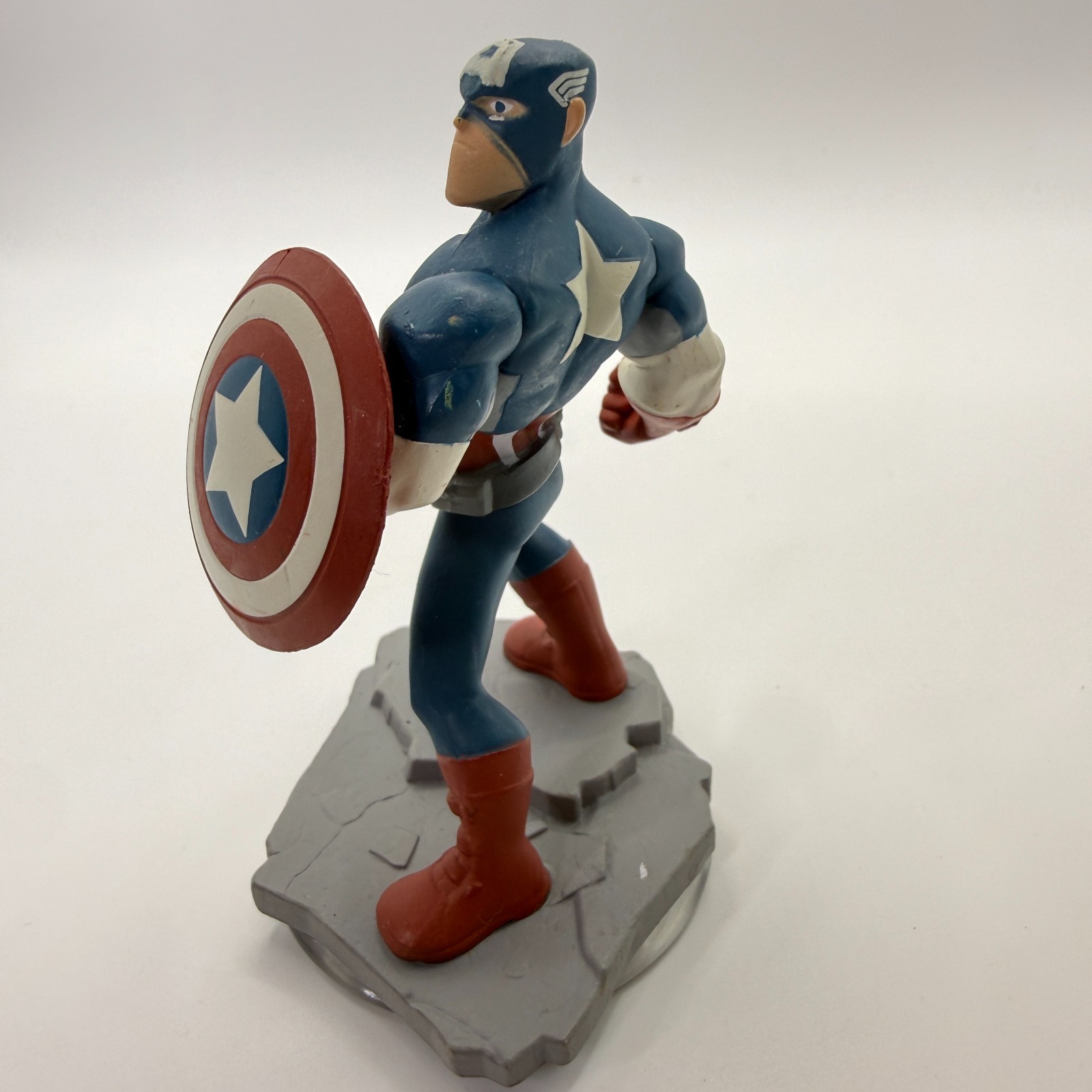 Disney Infinity 2.0 Captain America Marvel Avengers Figure