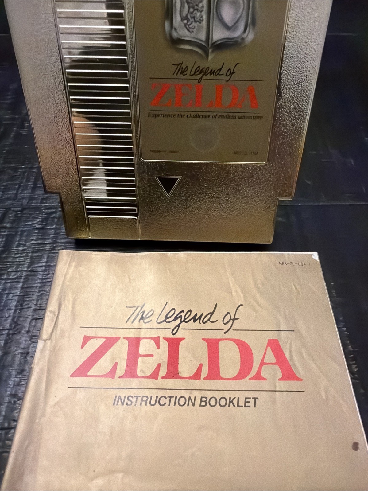 The Legend of Zelda (Nintendo NES 1987) – Manual & Map w/ Sleeve