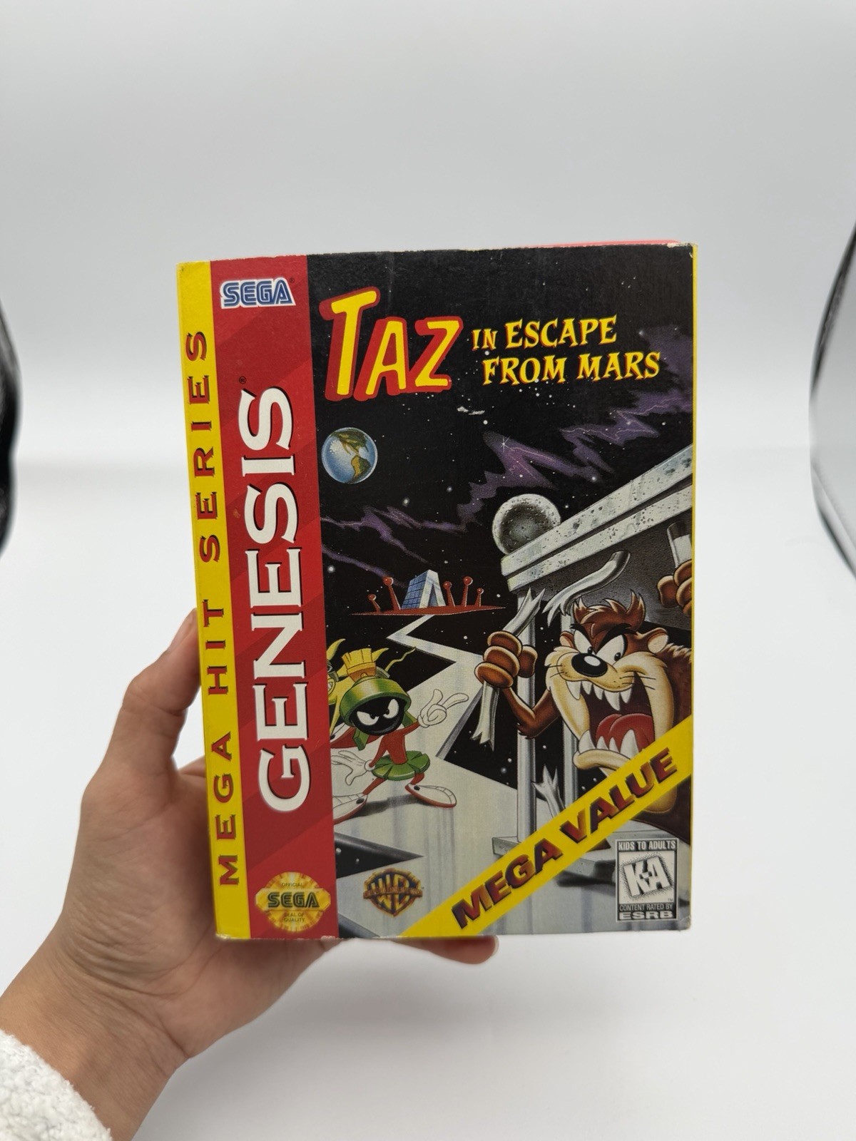 Taz in Escape From Mars (Sega Genesis, 1994) CIB Complete in Box with Manual