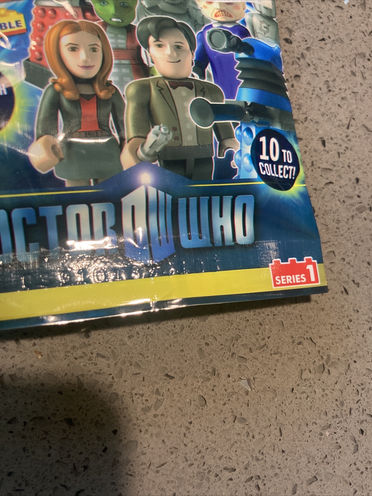 2:NEW BBC Sci-Fi DOCTOR WHO Series 1 And 2 Micro Figure Blind Bag