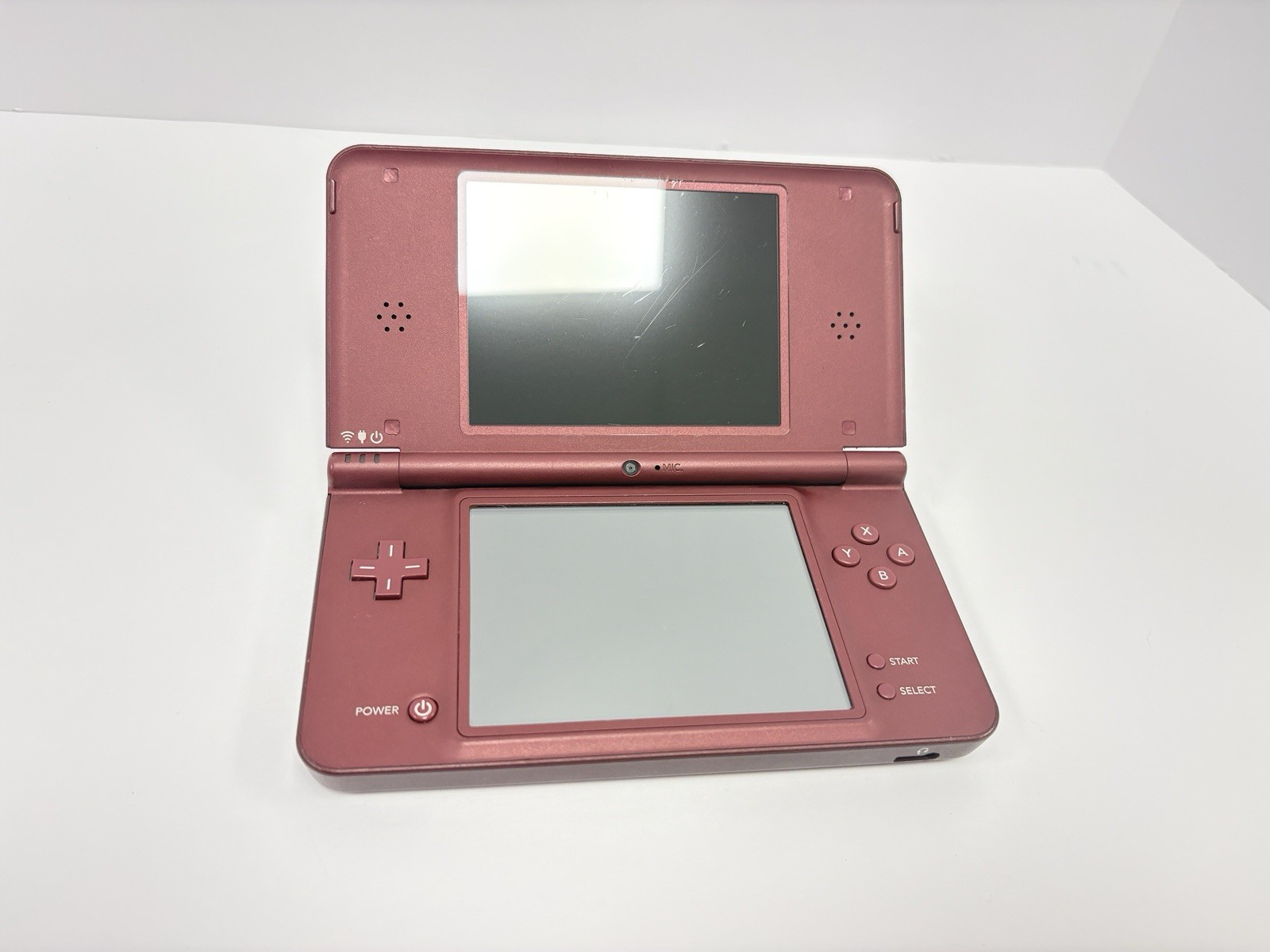 Nintendo DSi XL Handheld – Burgundy