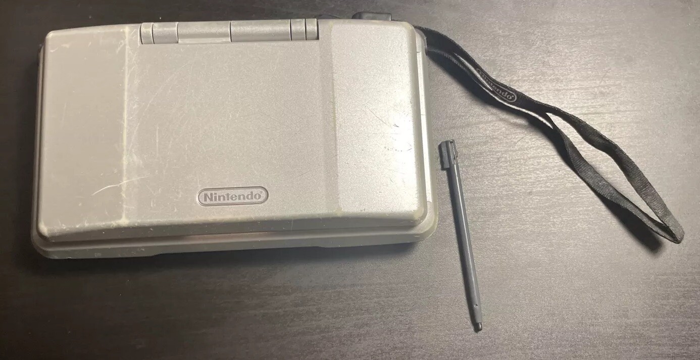 Silver Nintendo DS Handheld Video Game Works System NTR-001 Stylus Charger Cable
