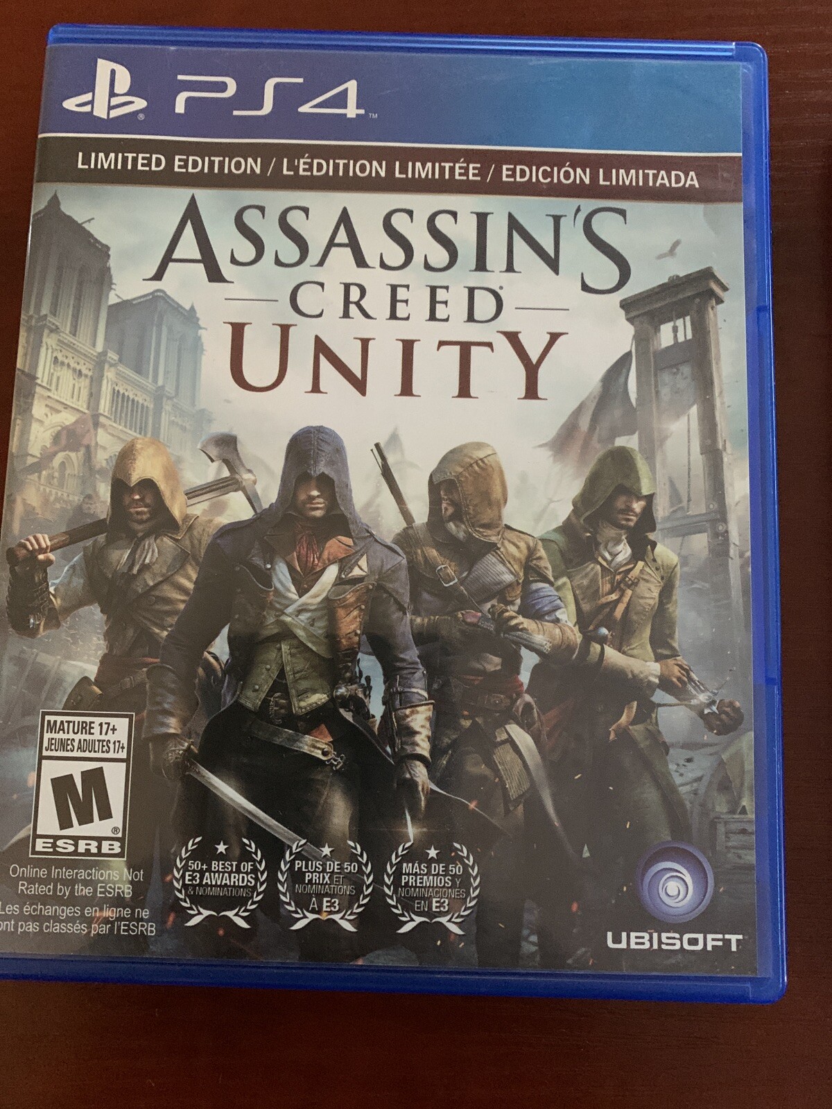 PS4 Lot (2) Assassins Creed Unitt / Fifa 16