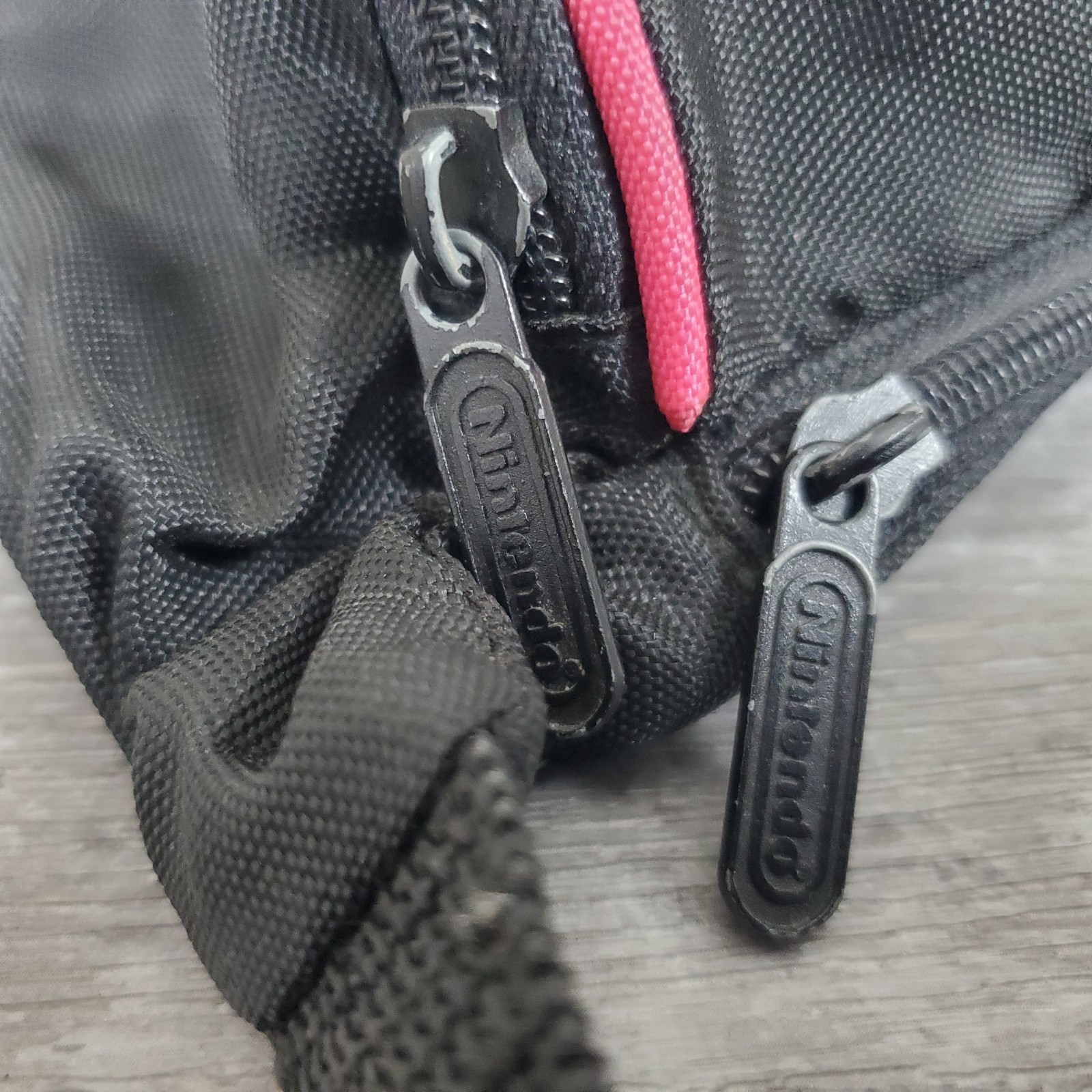 Nintendo Game Boy Fanny Pack Waist Bag Black Hot Pink Vintage 90s