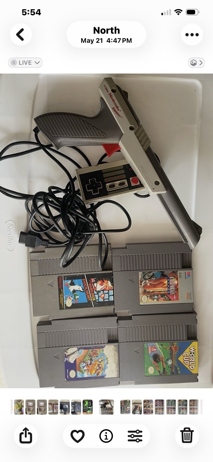 Nintendo NES Lot w/ Controller & Zapper Light Gun, Super Mario Bros/Duck Hunt