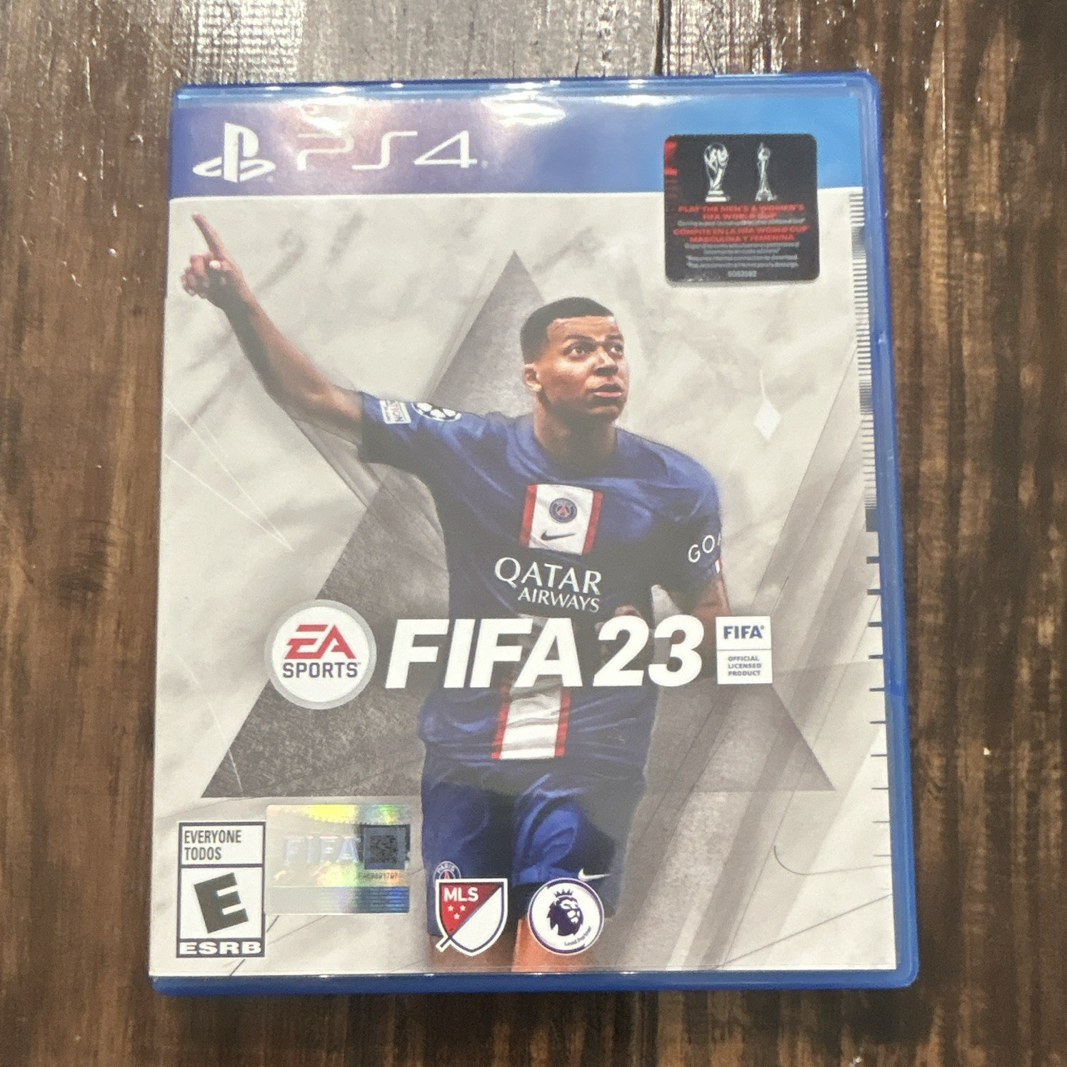 EA Sports FIFA 23 PS4 Disc w/ Case Multiplayer Online Play Soccer E 2023